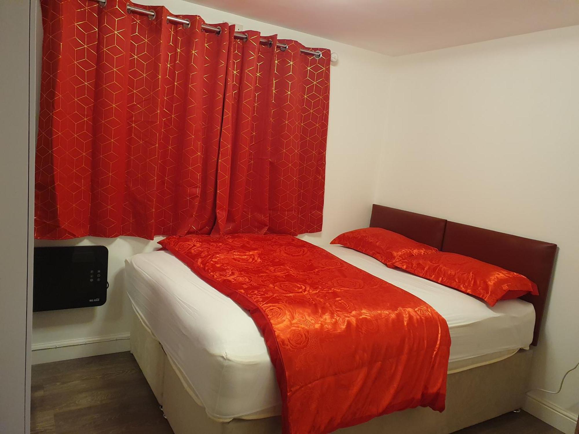 Amh Hotel - Greenford Station Northolt  Eksteriør billede