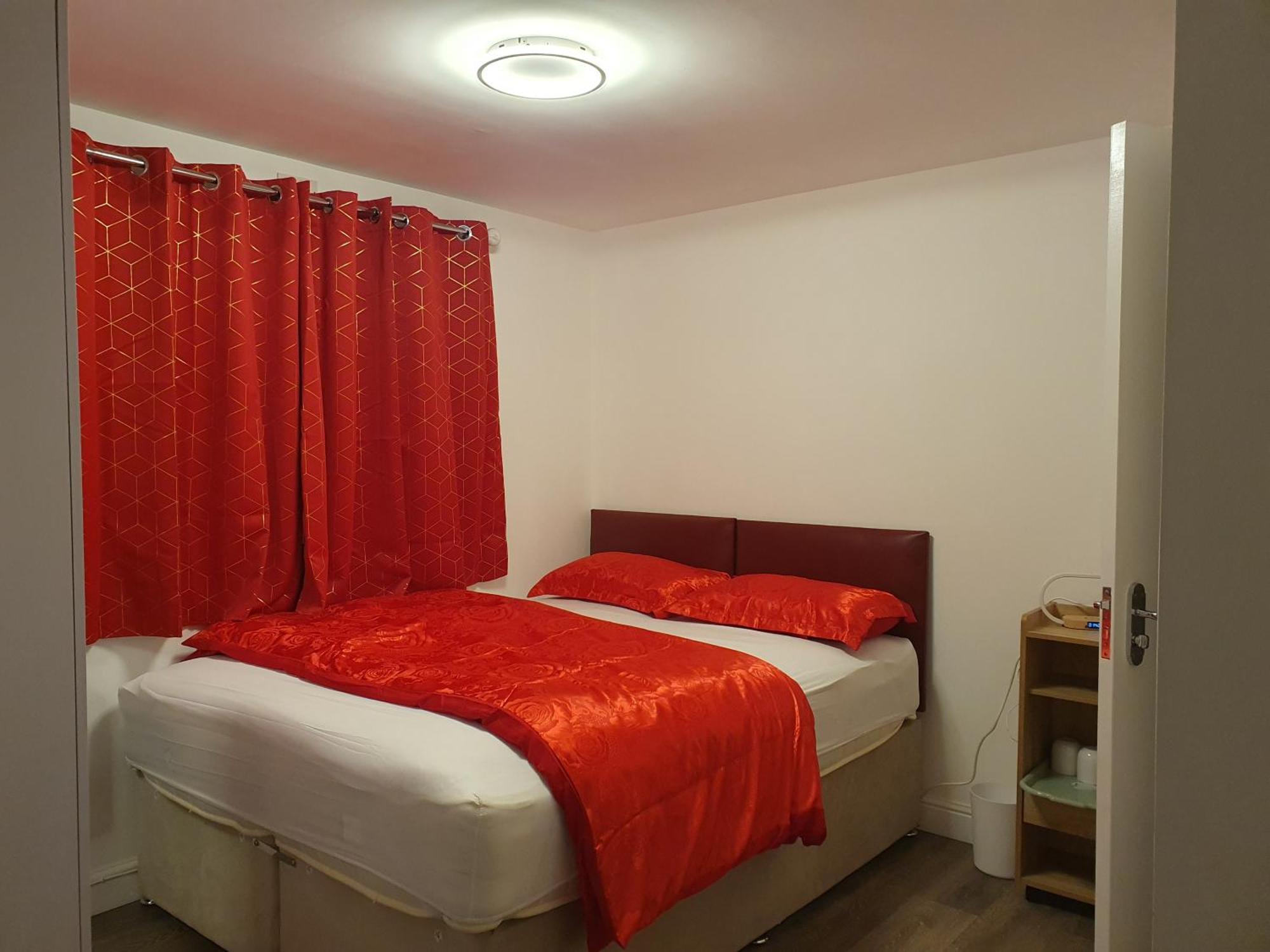 Amh Hotel - Greenford Station Northolt  Eksteriør billede
